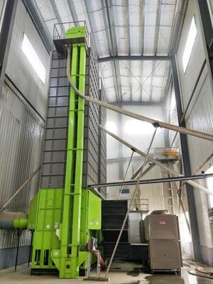 Goede prijs Biomassovent aandrijving Graandroger Machine 20 ton / batch type Mechanische graandroger online